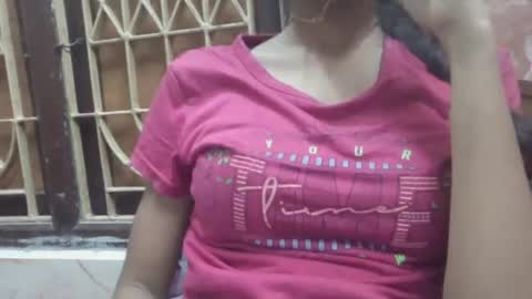Snapshot of gejalaskshmi chatting on July 3, 3:51 pm gejalaskshmi online show from July 3, 3:51 pm