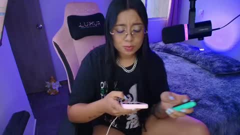 geminis11 online show from May 21, 10:06 pm
