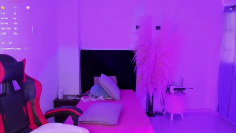          online show from February 23, 7:33 pm