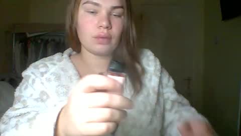 Snapshot of gemmarmalade chatting on October 2, 6:42 am GEMMARMALADE online show from October 2, 6:42 am