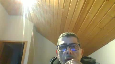 Snapshot of gen3841 chatting on January 20, 7:04 am Gen online show from January 20, 7:04 am