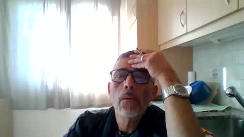 Snapshot of gen3841 chatting on May 25, 6:08 am Gen online show from May 25, 6:08 am