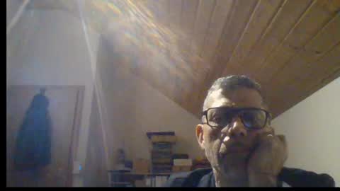 Snapshot of gen3841 chatting on May 29, 10:08 pm Gen online show from May 29, 10:08 pm