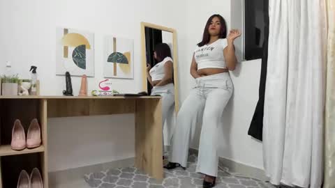 Snapshot of genesis_torres chatting on March 8, 5:07 am Genesis online show from March 8, 5:07 am