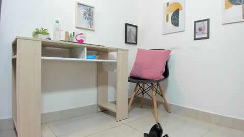 Genesis  online show from October 25, 5:15 am