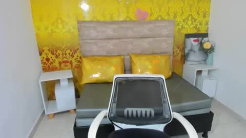 Snapshot of genesisbelza69 chatting on December 30, 8:15 pm Genesis online show from December 30, 8:15 pm