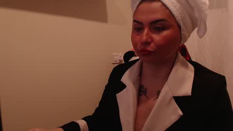 Snapshot of genesisgems11_ chatting on January 31, 6:24 am Genesis online show from January 31, 6:24 am