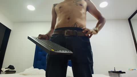 Snapshot of genessis__david_ chatting on September 19, 3:41 am Genessis and David online show from September 19, 3:41 am