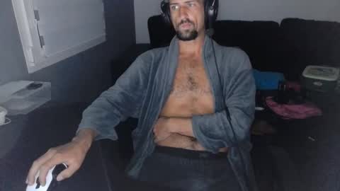 Snapshot of genie_lamps chatting on September 14, 9:03 pm Edouard online show from September 14, 9:03 pm