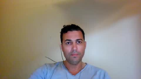 genteldevil online show from May 22, 11:32 pm