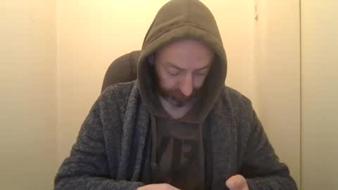 Snapshot of geon2xx chatting on January 3, 10:41 am Geon online show from January 3, 10:41 am