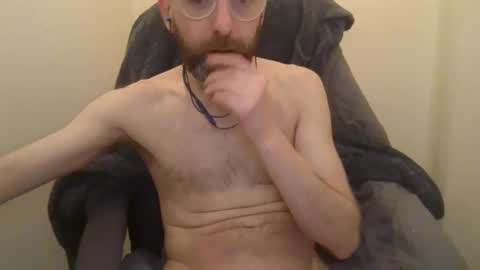 Snapshot of geon2xx chatting on February 6, 8:13 pm Geon online show from February 6, 8:13 pm