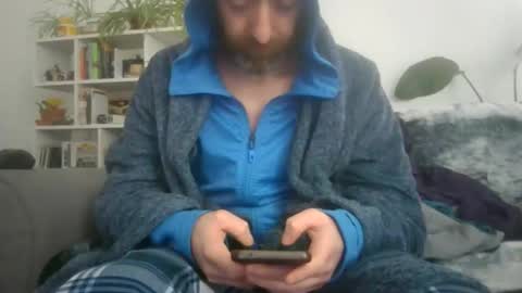 Snapshot of geon2xx chatting on September 9, 8:36 am Geon online show from September 9, 8:36 am