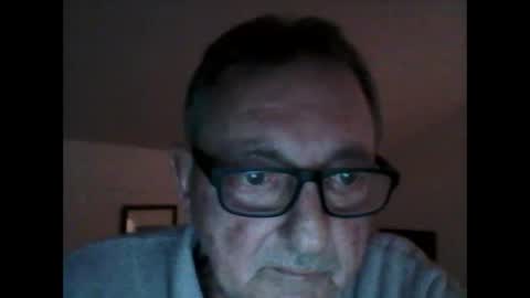 Snapshot of georg1412 chatting on September 29, 4:34 pm georg1412 online show from September 29, 4:34 pm