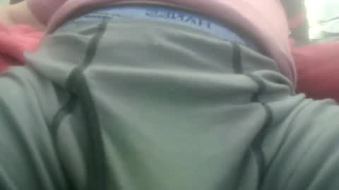 Snapshot of george871305 chatting on September 23, 5:10 am george871305 online show from September 23, 5:10 am