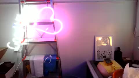 Snapshot of georgempt chatting on February 9, 8:22 am georgempt online show from February 9, 8:22 am