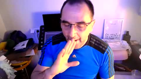 Snapshot of georgempt chatting on February 14, 1:23 am georgempt online show from February 14, 1:23 am