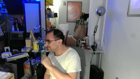 Snapshot of georgempt chatting on February 15, 2:26 am georgempt online show from February 15, 2:26 am