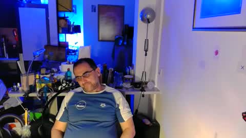 Snapshot of georgempt chatting on March 1, 12:39 am georgempt online show from March 1, 12:39 am