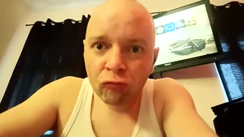 Snapshot of georgeqw187 chatting on March 15, 7:14 am georgeqw187 online show from March 15, 7:14 am