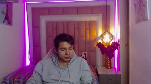 GEORGE online show from December 10, 6:01 am