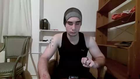 Snapshot of georgeyuno chatting on December 20, 8:23 pm George Yuno online show from December 20, 8:23 pm