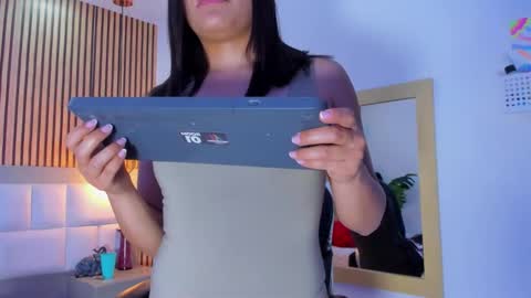  GEORGIA  online show from March 3, 7:20 pm