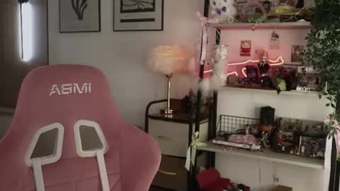 Snapshot of georgiamorandi chatting on July 7, 3:16 pm georgiamorandi online show from July 7, 3:16 pm