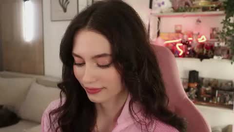 Snapshot of georgiamorandi chatting on August 6, 5:37 pm georgiamorandi online show from August 6, 5:37 pm