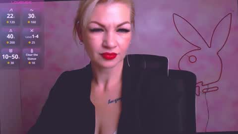 Snapshot of georgianight chatting on May 13, 11:29 am Georgia online show from May 13, 11:29 am