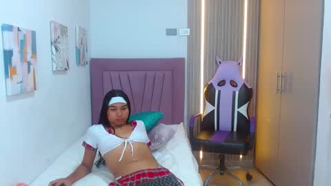georgina_lulu online show from December 31, 1:36 am
