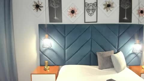 Georgina  online show from April 4, 11:08 am