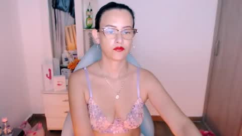 Snapshot of georginaferrer chatting on July 6, 2:52 am georgina Ferrer online show from July 6, 2:52 am