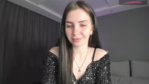 Snapshot of georginaroads chatting on February 7, 2:15 pm GeorginaRoads online show from February 7, 2:15 pm