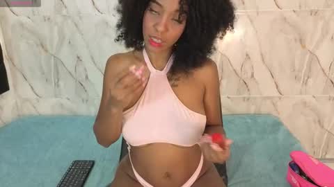 Georgina  online show from November 19, 9:15 pm