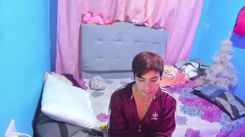 Snapshot of gerar_santos chatting on June 7, 12:59 am Gerar online show from June 7, 12:59 am