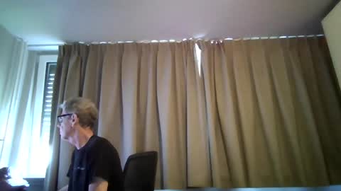 gertjan03 online show from July 10, 10:51 am