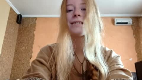 Kate online show from April 28, 2:10 am