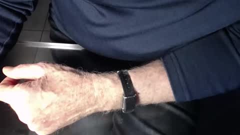 Snapshot of gesiur chatting on February 2, 5:26 pm geo online show from February 2, 5:26 pm