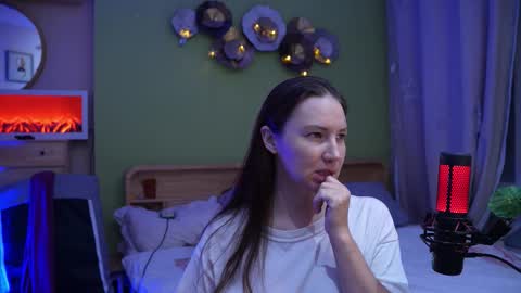 Anna online show from October 23, 2:16 pm