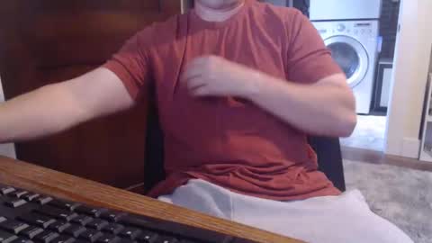 Snapshot of gethoggy chatting on May 7, 12:21 pm gethoggy online show from May 7, 12:21 pm