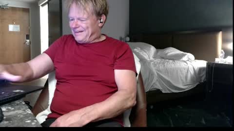 Snapshot of gethyn chatting on June 6, 5:39 pm Gethyn online show from June 6, 5:39 pm