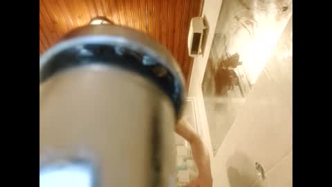 Darryl online show from February 24, 7:34 pm