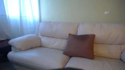 Snapshot of ggemas chatting on December 20, 10:27 am ggemas online show from December 20, 10:27 am