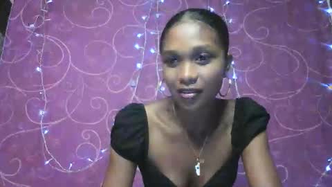 gggloria online show from March 2, 7:21 pm