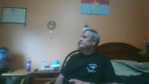 Snapshot of ggl1000 chatting on April 16, 5:14 pm bonngar online show from April 16, 5:14 pm