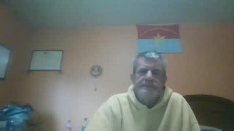 Snapshot of ggl1000 chatting on April 18, 1:59 pm bonngar online show from April 18, 1:59 pm