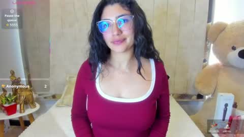 Danna Astrom online show from July 8, 7:02 am
