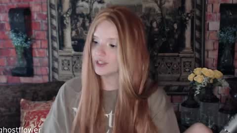 Snapshot of ghostflower chatting on May 24, 12:48 am ghostflower online show from May 24, 12:48 am