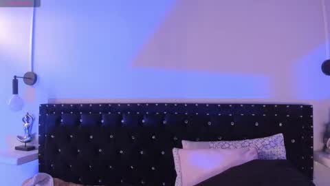 Allison  online show from January 17, 1:05 pm